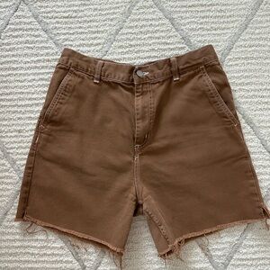 Carhartt Women’s Armanda brown shorts size 30